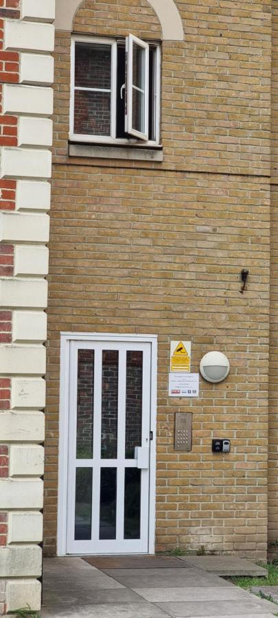 Very Nice Two Bedroom Apartment In London Exterior photo